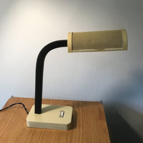 Vintage Postmoden Cream Metal Cutout Black Gooseneck Desk Lamp - Picture 2 of 12